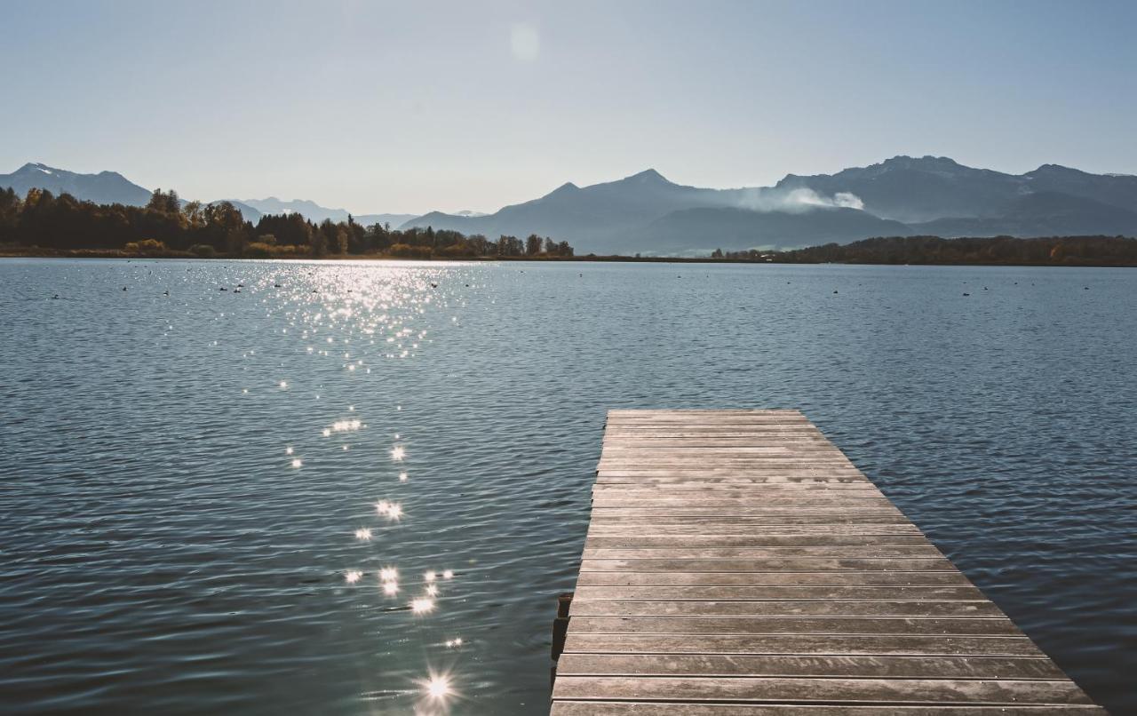 Naturnahes Familienchalet Mit Garten - Wifi - Netflix - Nur 15 Minuten Vom Chiemsee Und 35 Minuten Von Muenchen Entfernt Vogtareuth ภายนอก รูปภาพ