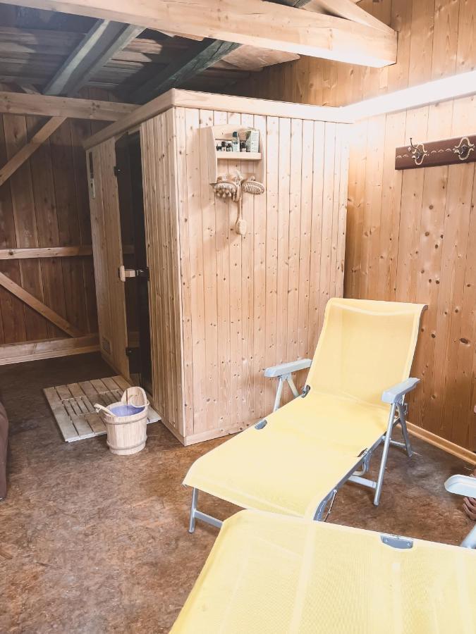 Naturnahes Familienchalet Mit Garten - Wifi - Netflix - Nur 15 Minuten Vom Chiemsee Und 35 Minuten Von Muenchen Entfernt Vogtareuth ภายนอก รูปภาพ
